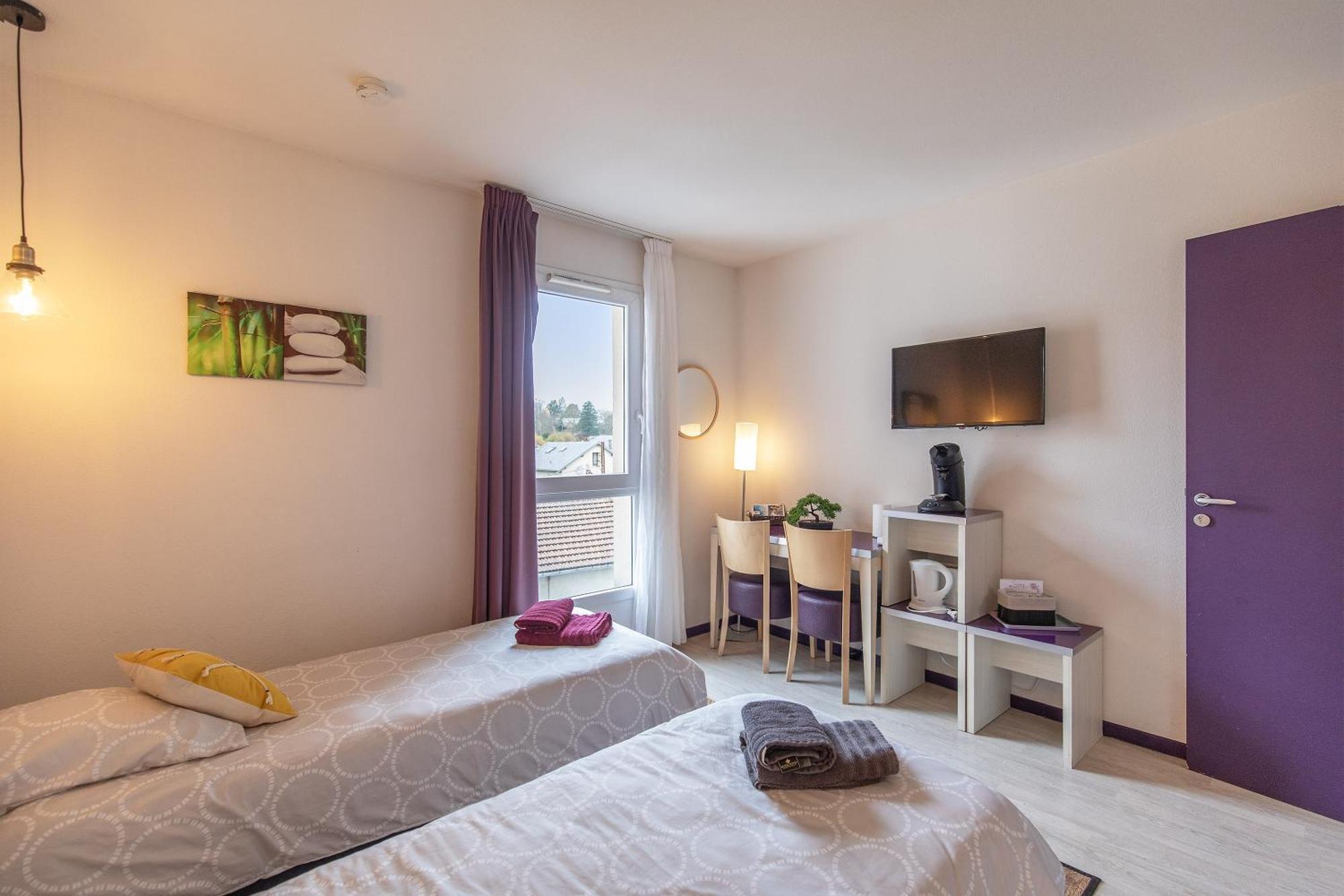 Tithome 1 - Gare, Centre Ville, Vue Montagne Et Chateau Lourdes Extérieur photo